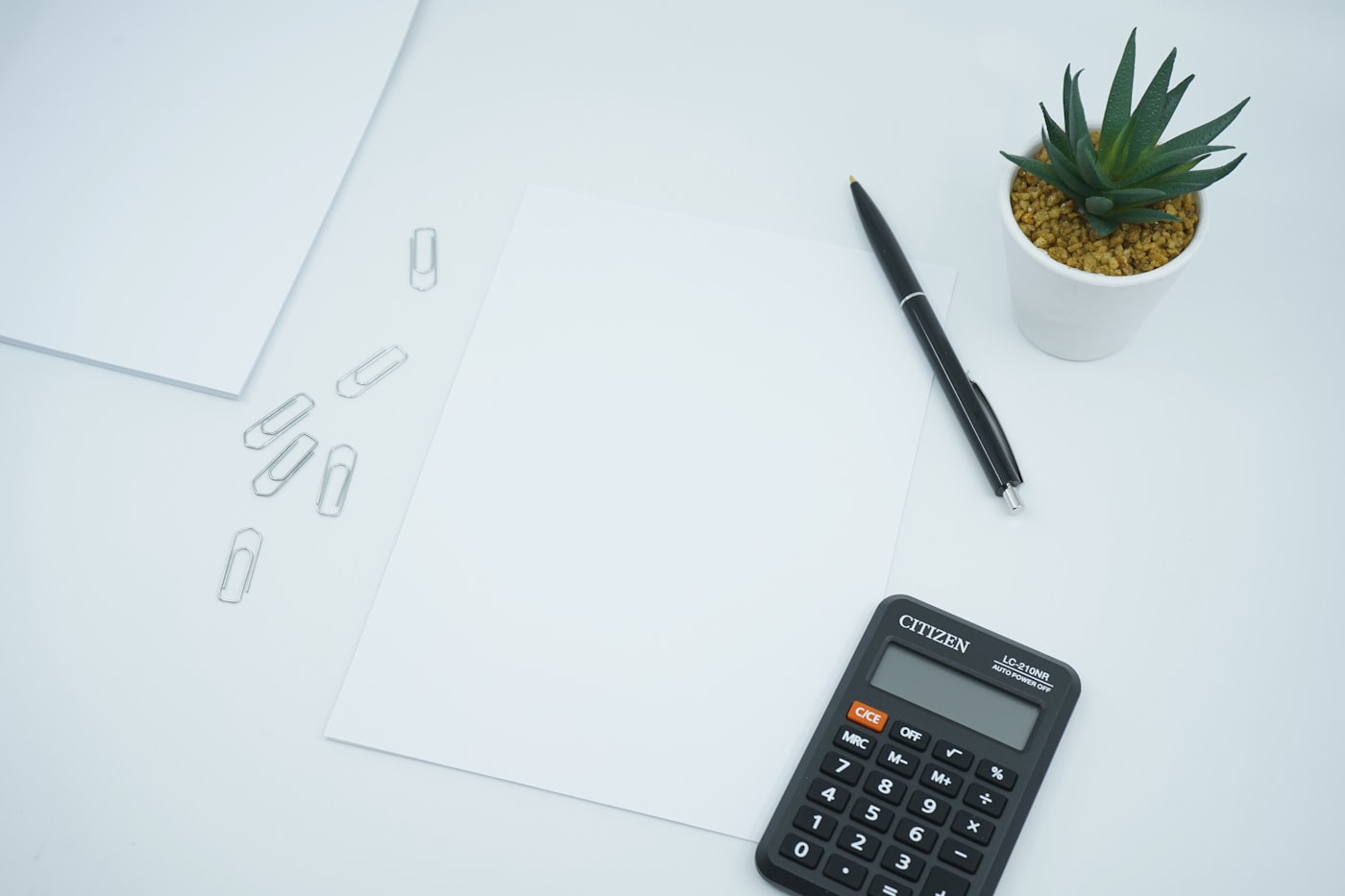 SASU ou EURL : comparatif chiffré à 3 niveaux de CA
